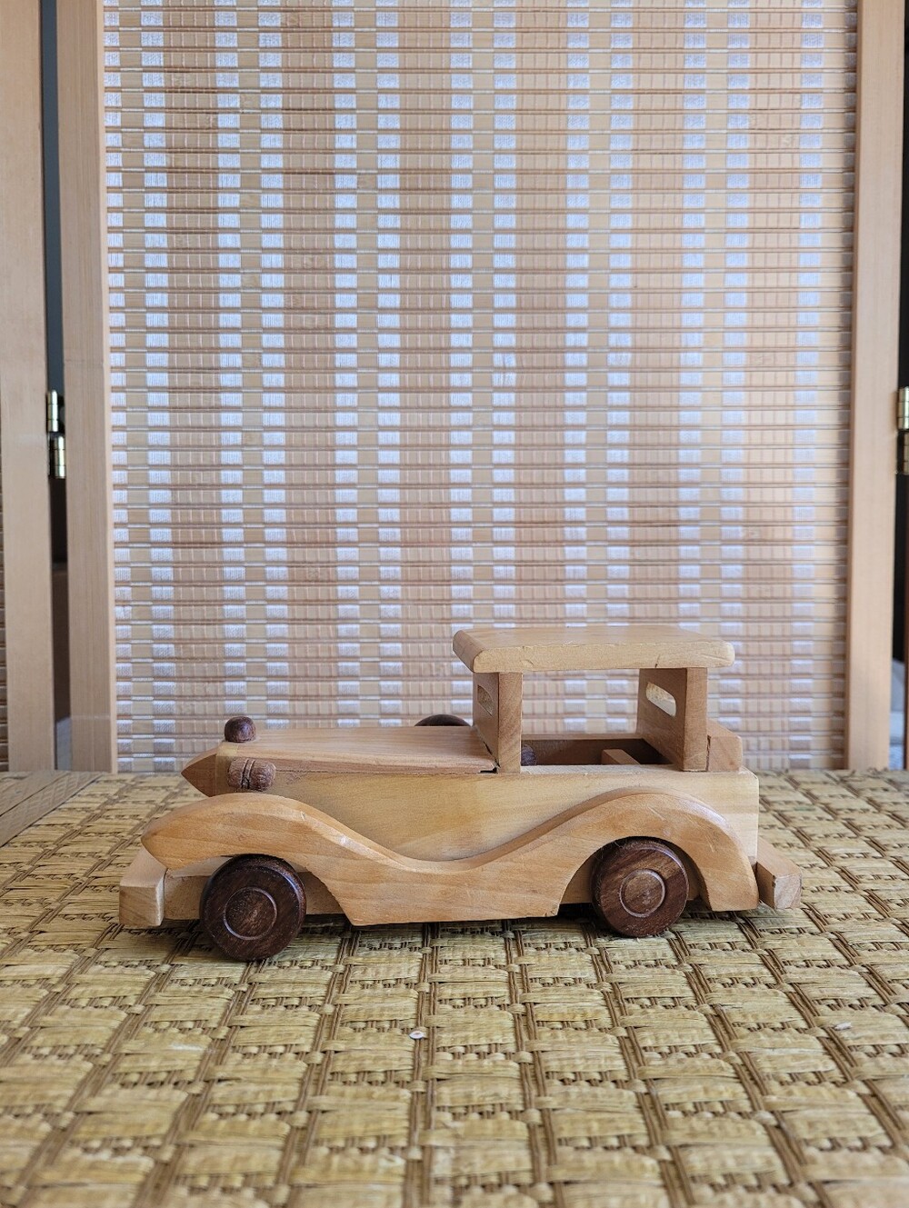 Natural Wood Classic Toy Car - Beige/Brown